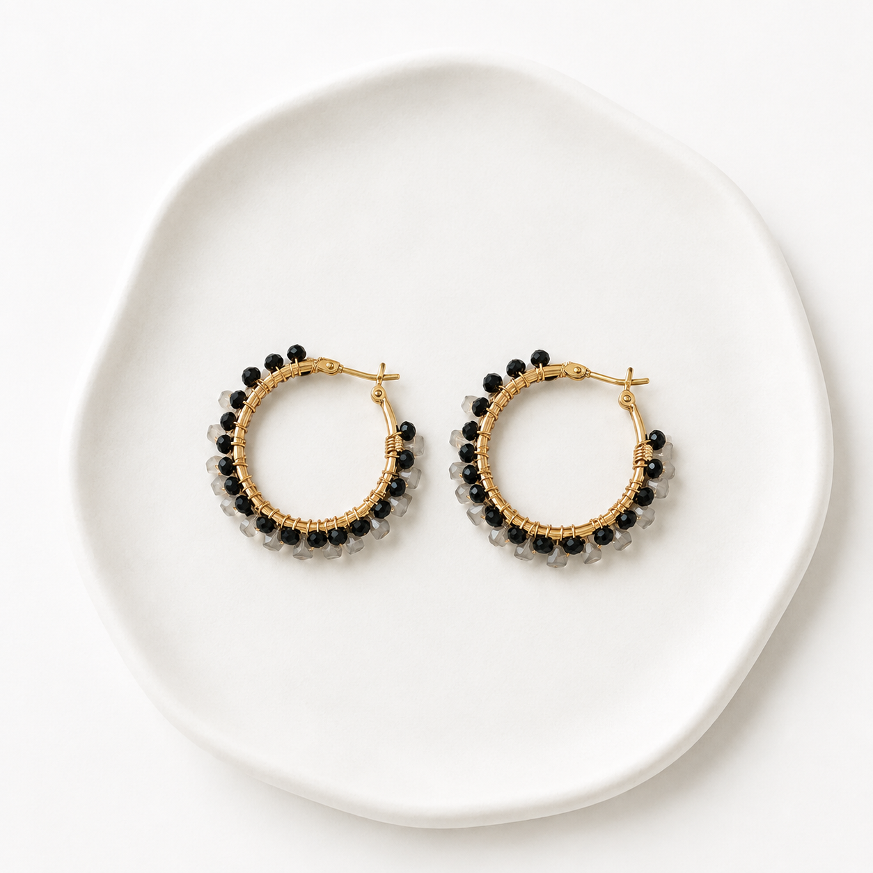 Pendientes de Aro con Cristales Blancos y Negros