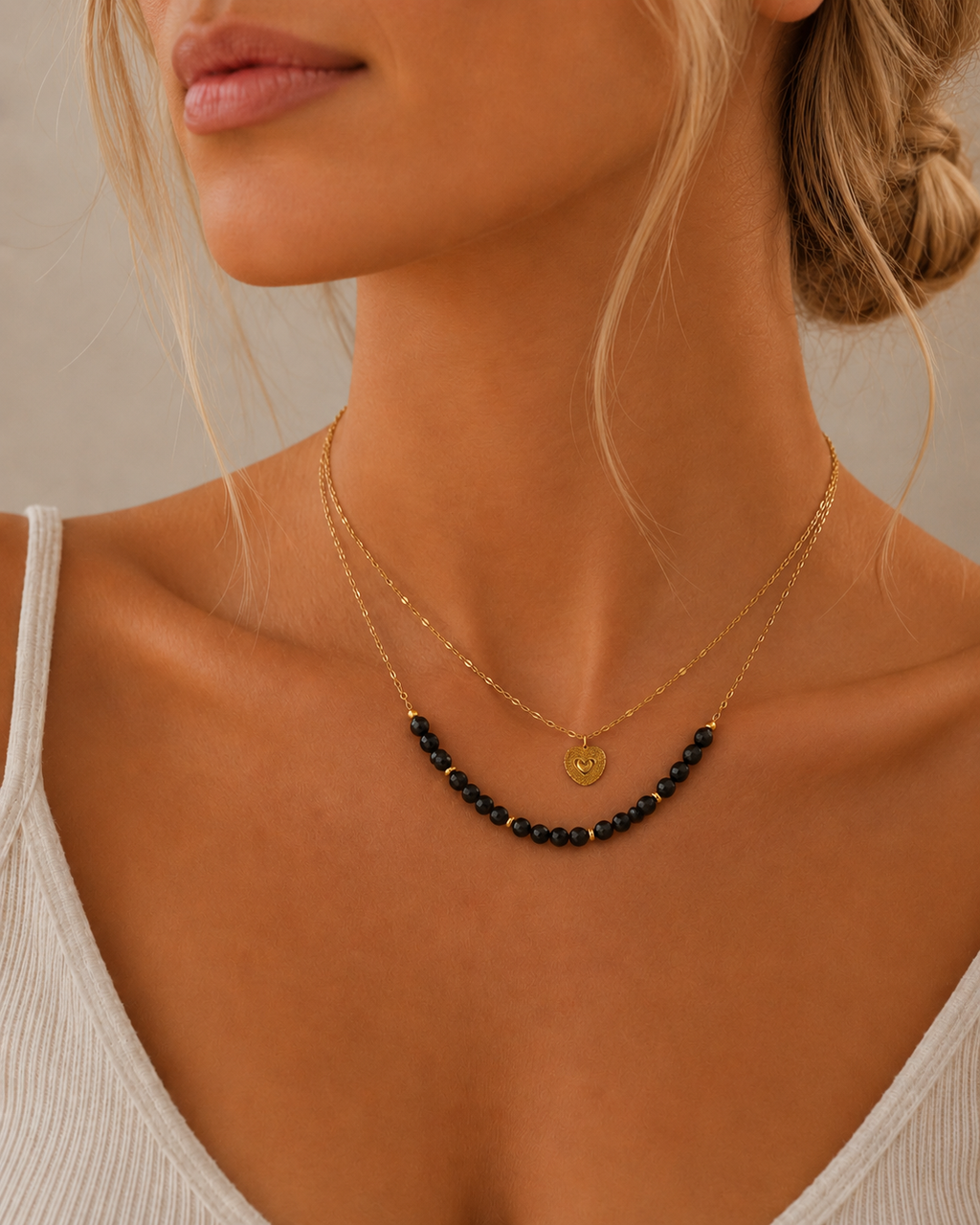Collar Corazón y Cuentas Negro