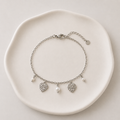 Pulsera Corazones y Perlas de Acero Inoxidable Plateada