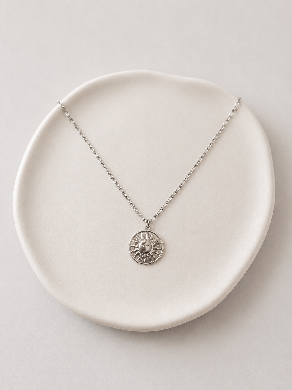 Collar Sol Plateado